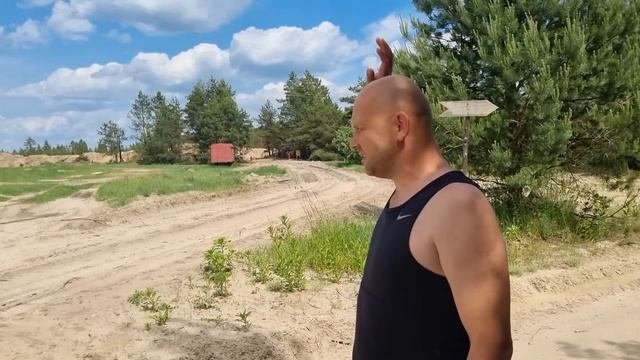 Деревенская жизнь хуторян летом.Нет ни минуты покоя, передохнём зимой. Погреб растёт.
