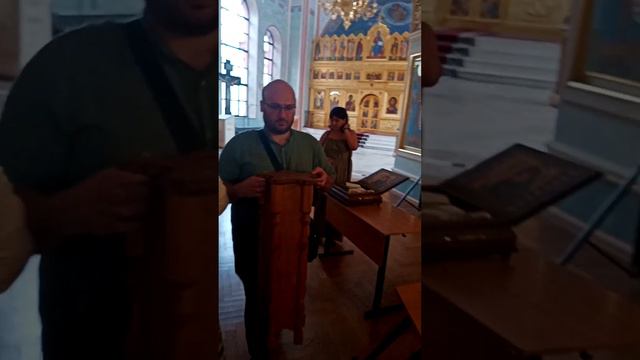 ИКОНА СВЯТЫХ ПРЕПОДОБНЫХ СЕРАФИМА САРОВСКОГО И ГАВРИИЛА УРГЕБАДЗЕ ЮРОДИВОГО САМТАВРИЙСКОГО 26/08.23 смотреть онлайн