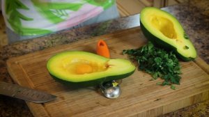 АВОКАДО С ЯЙЦОМ. Вкусный и необычный завтрак!