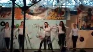 танец воспитателей;(