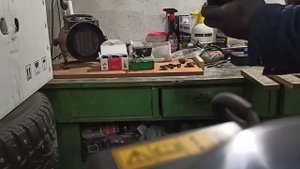 Лодочный мотор Suzuki DF 2.5. Ремонт редуктора. Как извлечь подшипник легко, без съёмника!!!