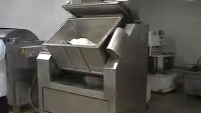 Тестомесильная машина ZKHM смотреть онлайн