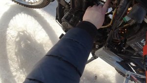 НЕ ЗАВОДИТСЯ МОТОЦИКЛ после зимы. Racer Ranger RC300