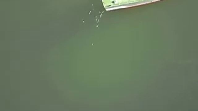 Катер и подводная лодка смотреть онлайн