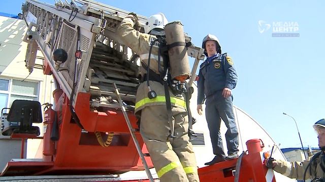 Пожарные учения в СК "Юбилейный" смотреть онлайн