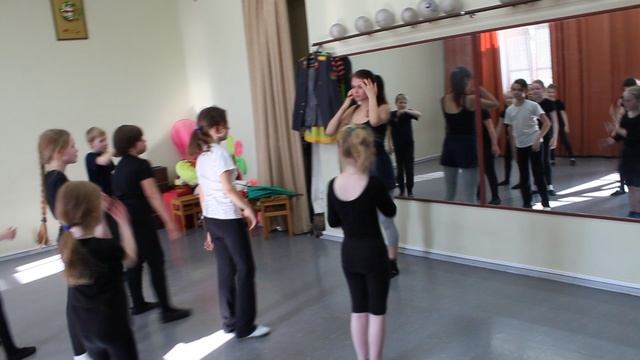 Мясникова Даша. Повторюшки. Эстрадная студия "Фантазматика"