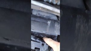 замена воздушного фильтра на Рено гранд Сценик дизель 1,5