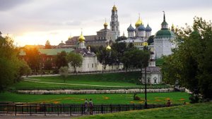 Фильм "РОССИЯ: Тропа "Дорога в Лавру"