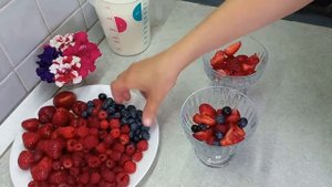 Самый Летний Десерт с ягодами! без выпечки!