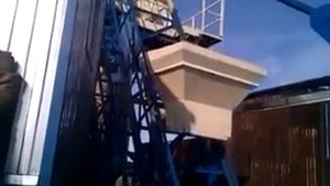 Скиповый подъемник в составе минибетонозавода