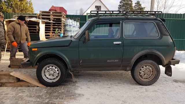 Автоподъемник из досок для Haval H9. Уронили Ниву. смотреть онлайн