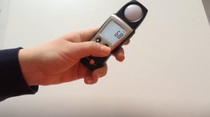 Máy đo ánh sáng Testo 540