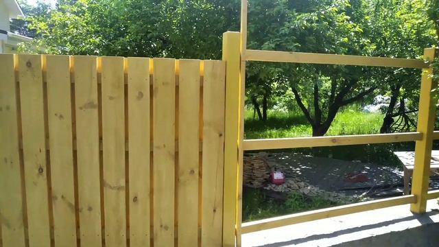 забор деревянный вертикальный смотреть онлайн