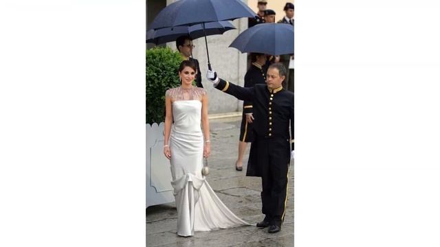 Best Fashion of Queen Rania of Jordan #FashionInspirations смотреть онлайн