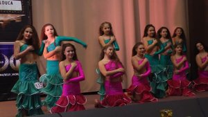 Belly Dance Group Children - Mejance / Восточные танцы группа дети - межансе