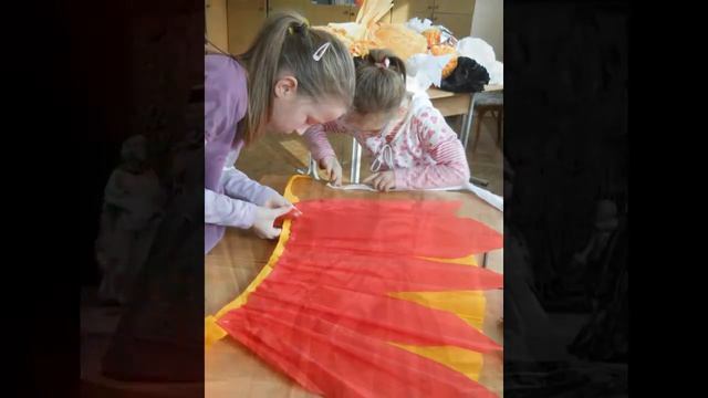 Презентация для школы Бумажная мода. смотреть онлайн