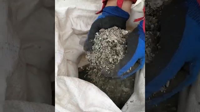 Опилки+навозная жижа=перегной. Проводим эксперимент.