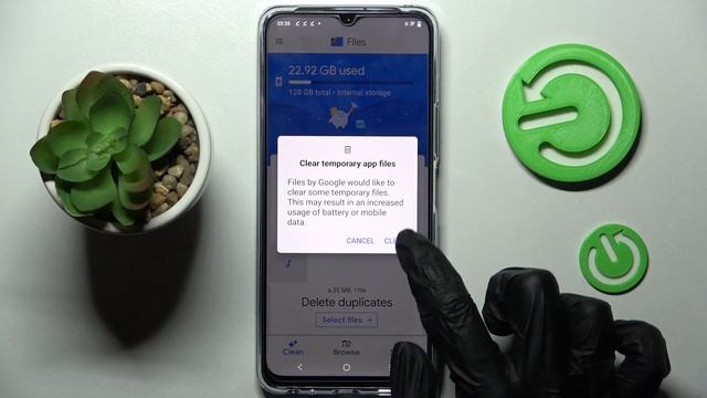 How to Clean Storage on VIVO Y76 5G // Removing Junk Files смотреть онлайн