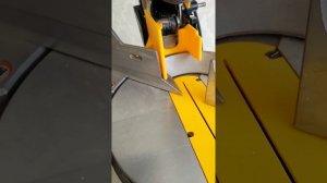 Пылеудаление и нулевой вкладыш для торцевочной пилы Dewalt 713