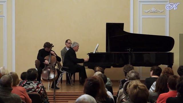 Рустам Комачков, Алексей Гориболь - Л.Бетховен - Соната №1 для виолончели и фортепиано фа мажор op. смотреть онлайн