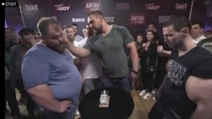 Кирилла Терешина (РУКИ БАЗУКИ) вырубили на проекте пощечиной