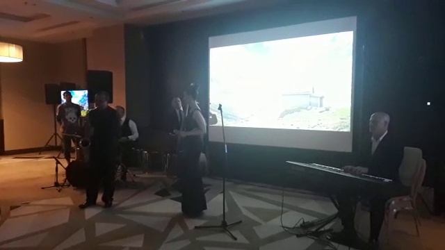 Вокалистка в Сочи Джаз 8 918 400 87 11