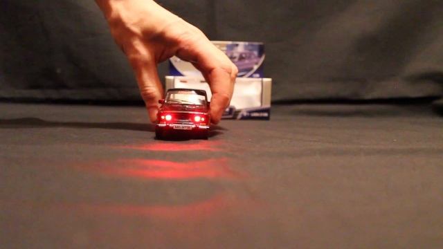 Тюнинг модельки ВАЗ 2106 AUTOTIME LADA 2106 1:36.Свет фар.