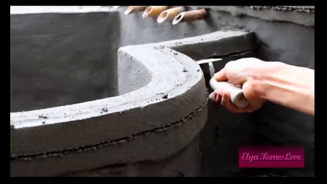 Не спешите избавляться от остатков цемента и кирпича. Из них можно сотворить такую красоту. смотреть онлайн