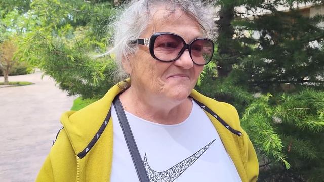 Сколько денег платят беженцам из Украины в Болгарии? Сняла РОЗОВЫЕ ОЧКИ!!! БОЛГАРИЯ 2023 смотреть онлайн