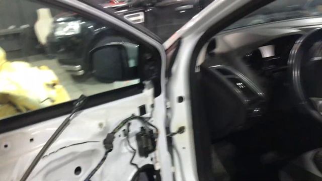 Ford Focus 3. Шумоизоляция дверей (4 слоя) автомобиля так же важна, как и «шумка» всего авто