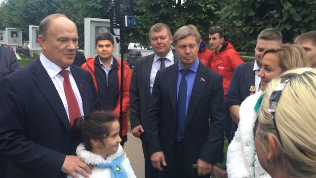 Зюганов Г.А. и Ирина Казанская в городе Клин #СВОИ смотреть онлайн