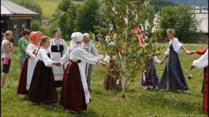 Детям о празднике Троица, подготовила Луцкая М.В., воспитатель МКДОУ "Д.с.№ 2 "Сказка" г. Людиново