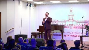 Никита Глухов - Дж. Вайс, Х. Перетти, Л. Креаторе - "Не могу не влюбиться"