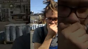 Грузчик, грузчик, парень работящий