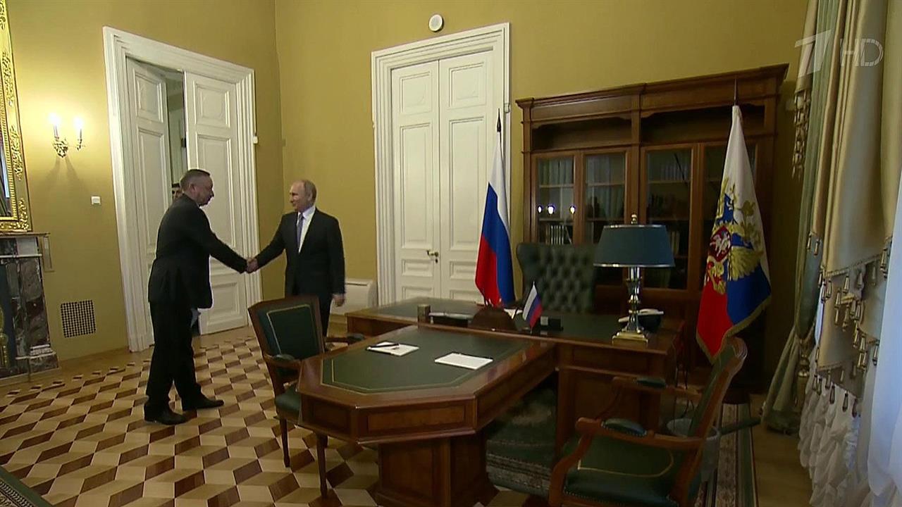 Владимир Путин встретился с губернатором Санкт-Петербурга Александром Бегловым