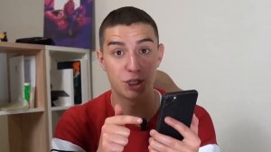 ЧТО В ТЕЛЕФОНЕ У ВЛАДА А4 ?! РИВИ?