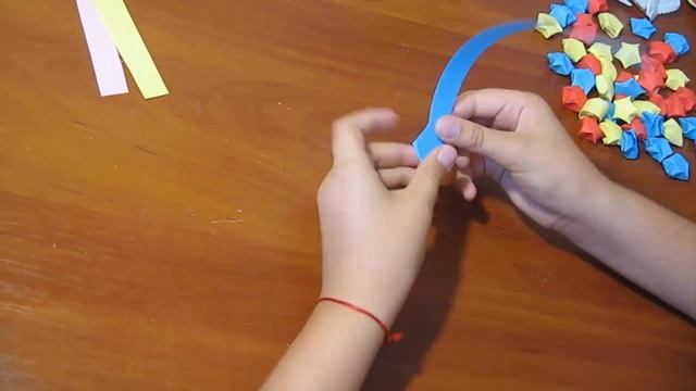 DIY Звездочки счастья/Звезды оригами своими руками/подарки из бумаги легкие Поделки с детьми! смотреть онлайн