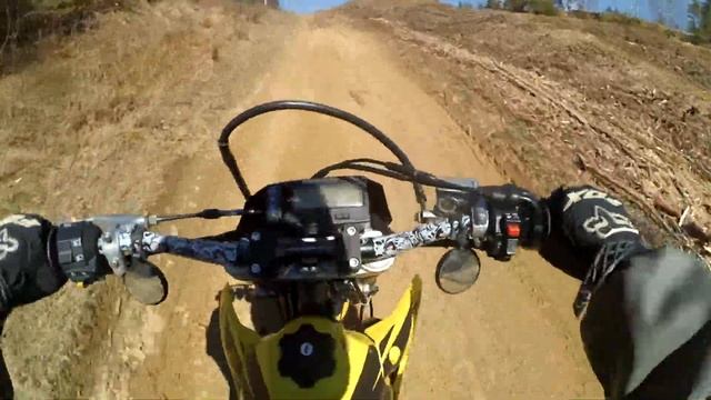 Энудро на сликах. Drz 400 SM смотреть онлайн