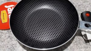 ОБЗОР СКОВОРОДЫ С СОТАМИ Forever со Съёмной ручкой.Новая инсталляция в ТЦ Красная площадь.