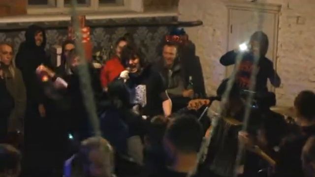 Бостонское чаепитие (22.10.16, Минск) смотреть онлайн