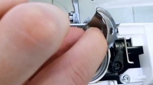 Смазка швейной машины с вертикальным челноком