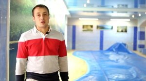Обслуживание необычного бассейна в форме Байкала