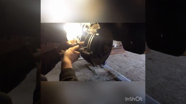 Замена передних колодок Лада Ларгус  рено логан сандеро ниссан альмера