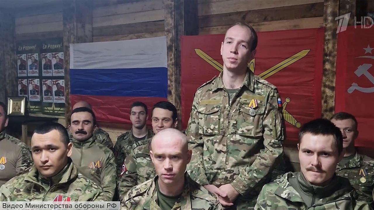 Студенты из Мордовии и Башкирии, которые добровольно ушли на фронт, пообщались с родными и руково...