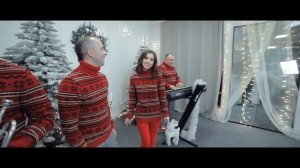 Старий рік минає - гурт VIP. Український Різдвяний хіт