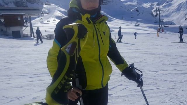 ОТЗЫВ №64 Почему шест, а не лыжная палка инструктор Серфаус Ишгль смотреть онлайн