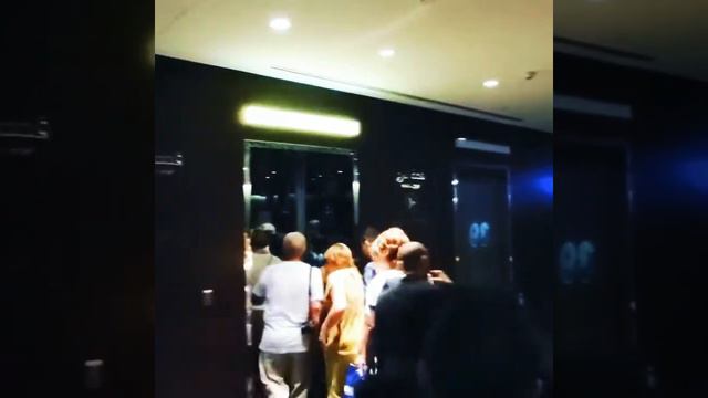 Бурдж-Халиф, Дубай скорость лифта смотреть онлайн