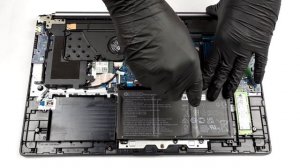 ?️ HP 470 G8 - disassembly and upgrade options
