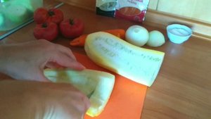 Икра из кабачков в мультиварке замороженная.