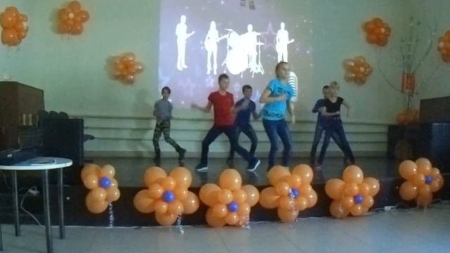 "Коко Джамбо" - танец смотреть онлайн